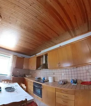 Peak Heaven Holiday home Feneos