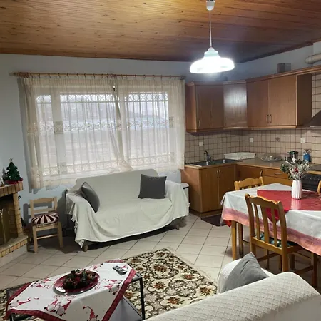 Peak Heaven Holiday home Feneos